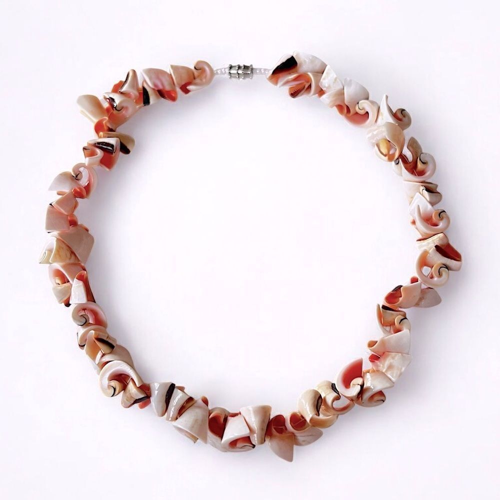 Curly Shell Naturall Shell Choker Necklace